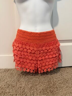 Jolt Coral Tiered Crochet Lace High-Waist Shorts